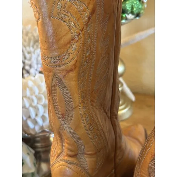 Vintage Tony Lama Cowboy Boots Men’s Sz M 7.5/ W 9.5 Cognac Stitched Black Label