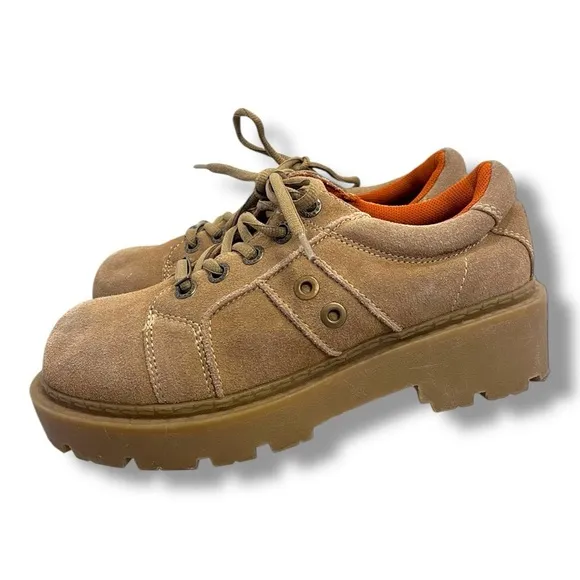 Vintage Y2K Mudd Chunky Lug Sole Tan Suede Lace Up Sneakers Size 8 Wide