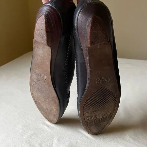 Vintage Navy Blue Leather Flats Slip On Basket Weave Stitching Detail 8.5 Narrow