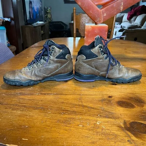 Vintage Nike ACG Boots