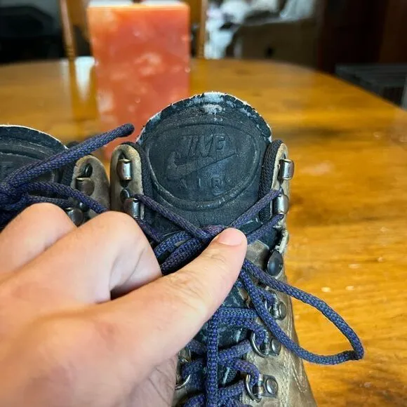 Vintage Nike ACG Boots