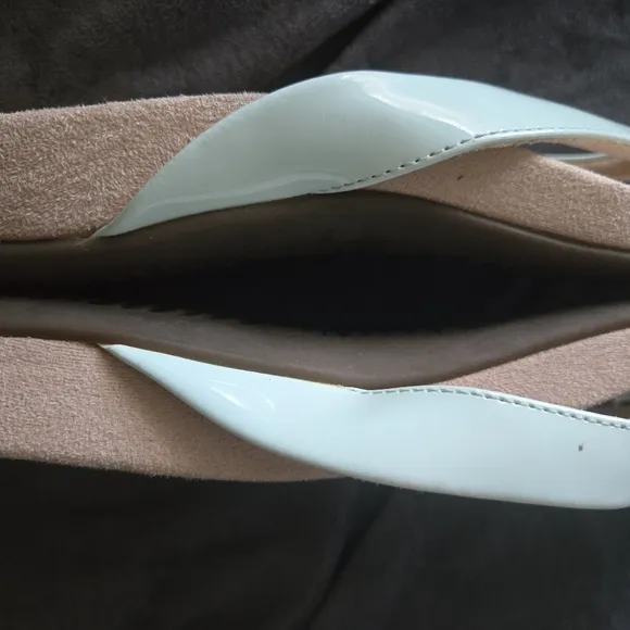 Vionic Bella Women's Mint Green Flip Flops Sz 12