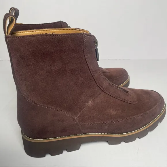 Vionic Chocolate Brown Suede Water Repellent Rubber Sole Boots Size 7 Like New