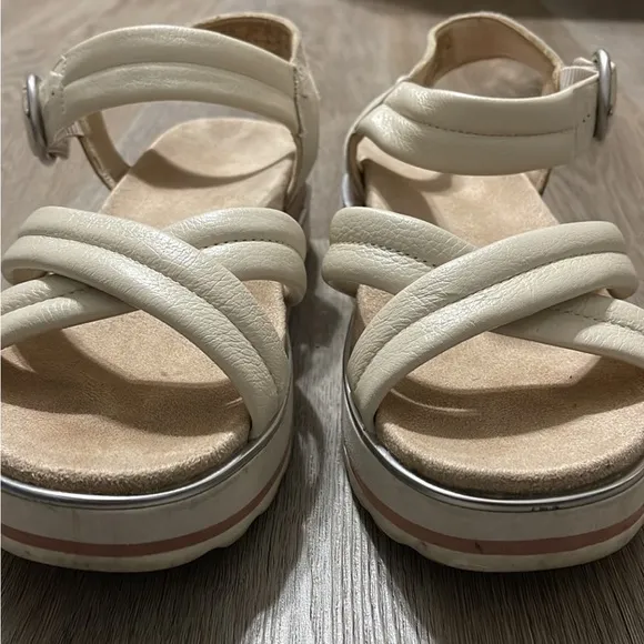 Vionic Pheonix Reyna Women's Slide Adjustable Strap Sandal Cream 10