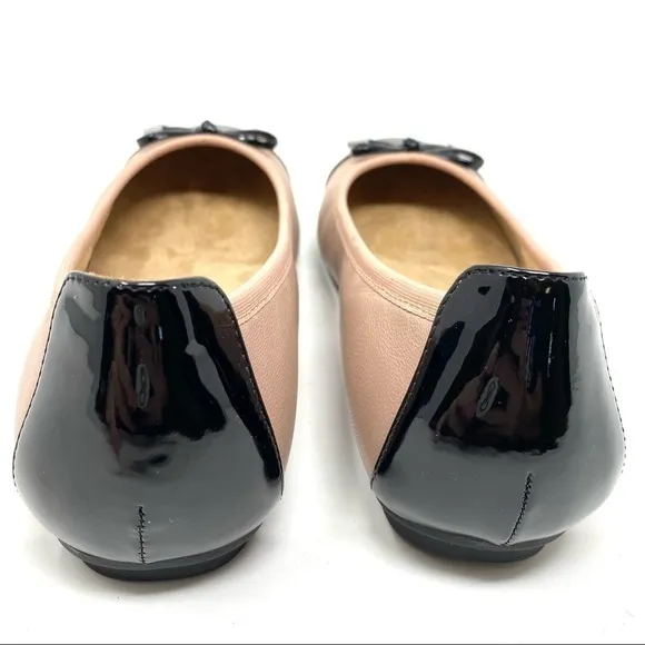 Vionic Spark Minna Blush leather flats