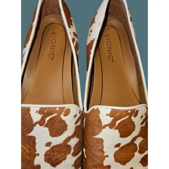 Vionic Willa Dyed Calfhair Animal Cow Print Round Toe Loafers Women Size 8