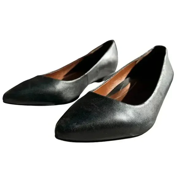Vionic Women’s Lena Black Faux Leather Minimalist Casual Slip-on Flats 6.5