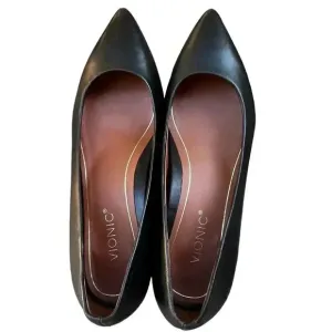 Vionic Women’s Lena Black Faux Leather Minimalist Casual Slip-on Flats 6.5
