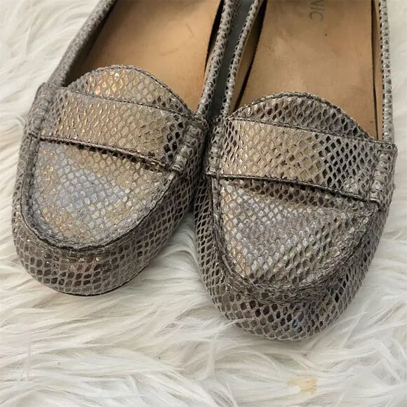 Vionic Women's Loafers Size 9 Gray Snakeskin Print Slip On Flats