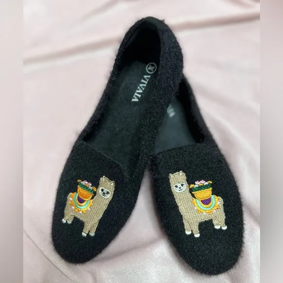 VIVAIA Audrey Round-Toe Faux Mink-Knit Loafers w/ Alpacas, EU 37.5 / US 7, NWOTB