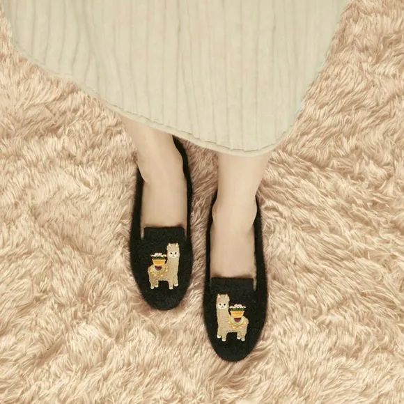 VIVAIA Audrey Round-Toe Faux Mink-Knit Loafers w/ Alpacas, EU 37.5 / US 7, NWOTB