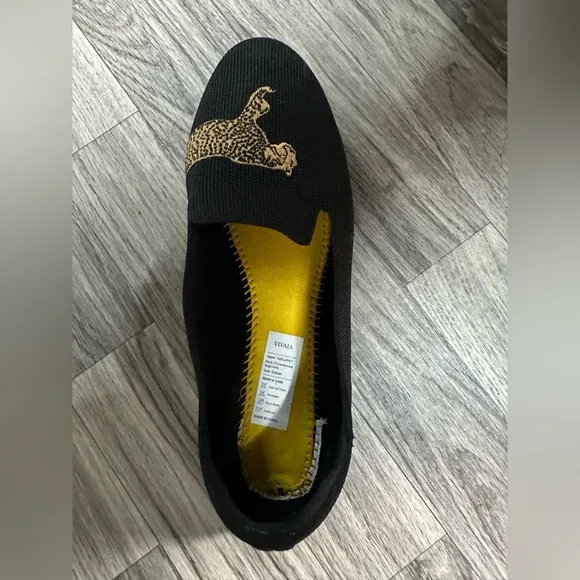 Vivaia Round-Toe Embroidered Loafers Audrey Leopard 39