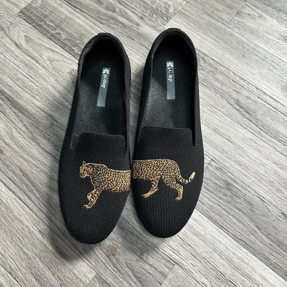 Vivaia Round-Toe Embroidered Loafers Audrey Leopard 39