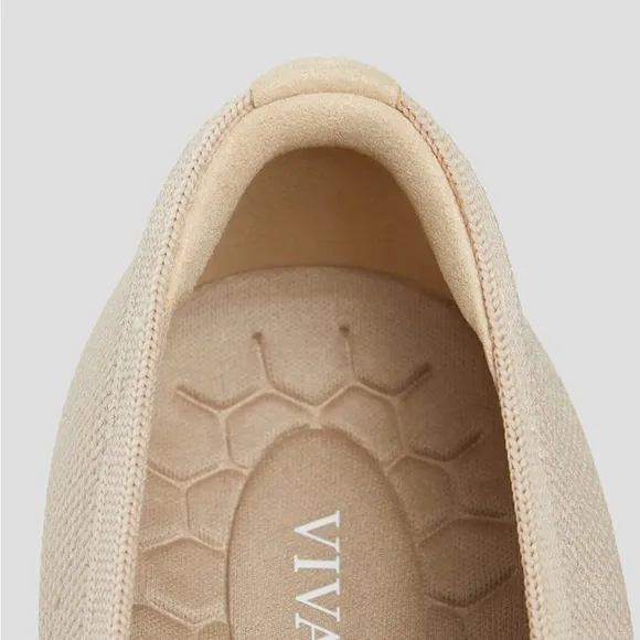 VIVAIA Round -Toe Platform Chunky Heel Cream Loafers for Women size 8