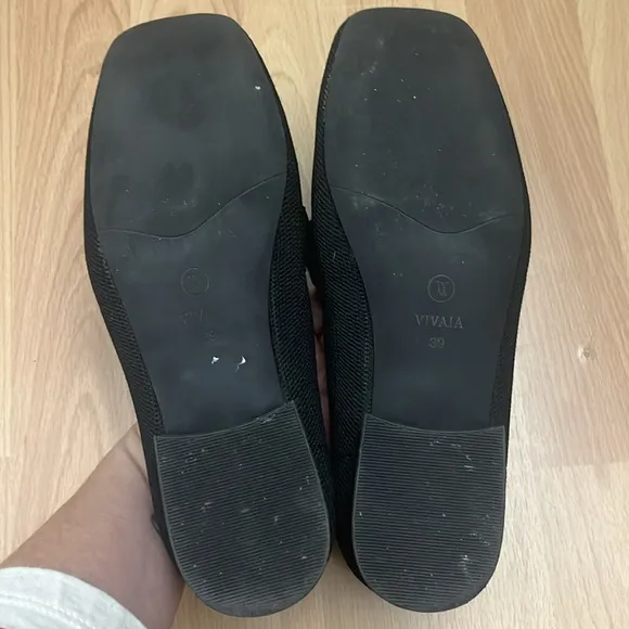 Vivaia Square-Toe Knot Loafers (Caitlin 2.0) size 8(39)