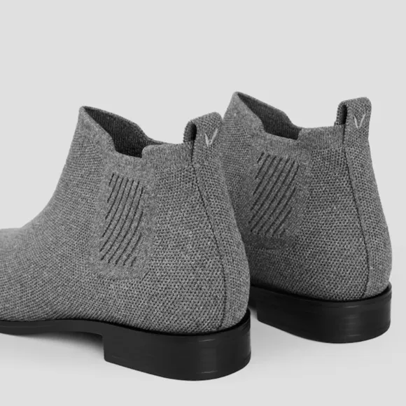 Vivaia Square-Toe Water-Repellent Ankle Boots