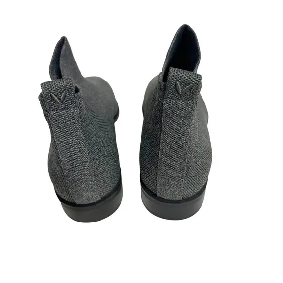 Vivaia Square-Toe Water-Repellent Ankle Boots