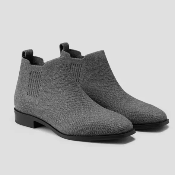 Vivaia Square-Toe Water-Repellent Ankle Boots