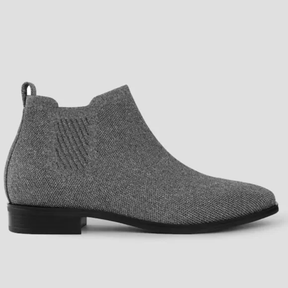 Vivaia Square-Toe Water-Repellent Ankle Boots