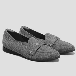 VIVAIA Women’s Eloise Almond Toe Gray Loafers NWT