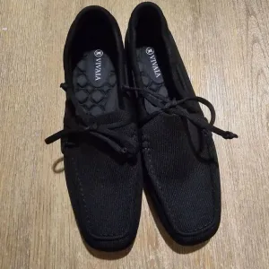 VIVAIA Women's Square-Toe‎ Jackie SlipOn Driver Loafers Size 10 (41.5) Black NEW