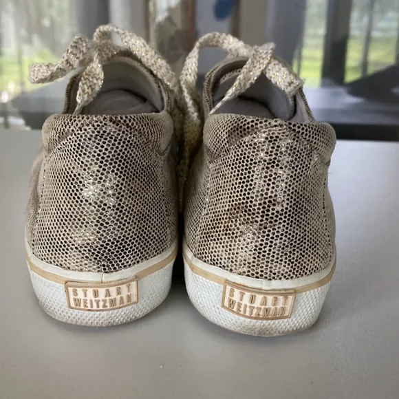 Vtg Stuart Weitzman Faux Animal Gold Flecked Lace-Up Sneakers
