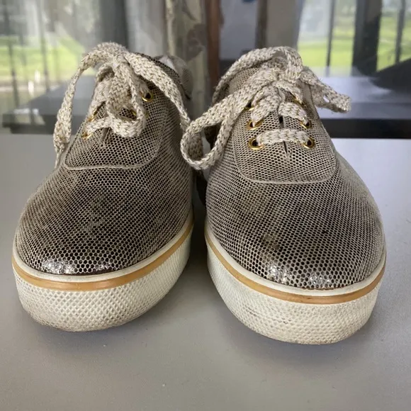 Vtg Stuart Weitzman Faux Animal Gold Flecked Lace-Up Sneakers