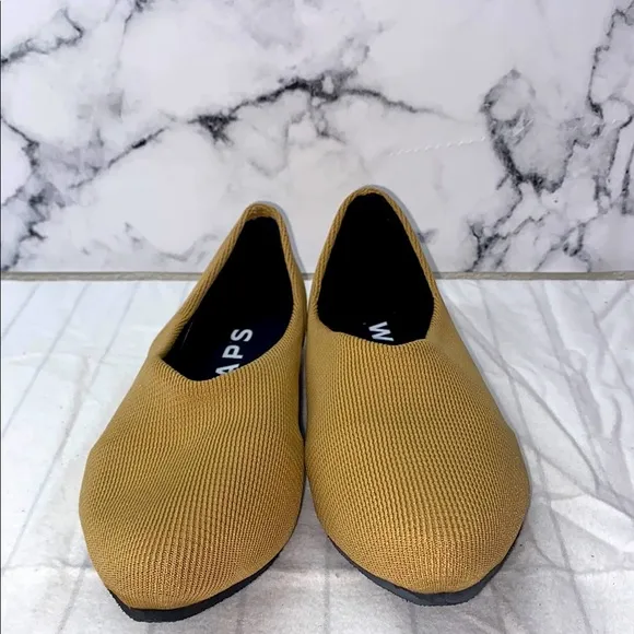 WAPS Women Camel Mustard Yellow Slip-On Flats, Cushioned Lightweight Flats,Size9