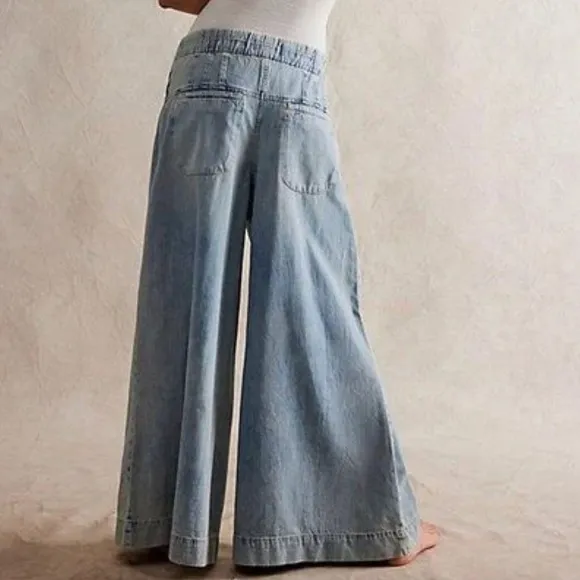 We The Free People Forget Me Knot Pull-On Pleated Yoke Wide Leg Jeans