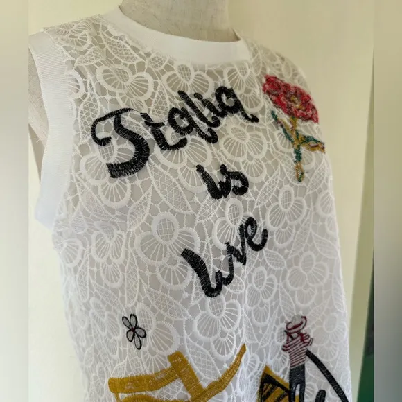 White Embroidered dress with ITALIA IS LOVE design featuring highlights of Italy