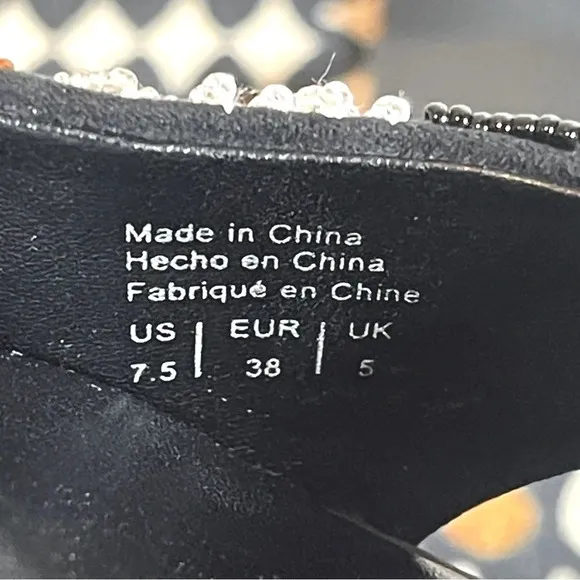 WHO WHAT WEAR Emily Slide Sandals size 7.5