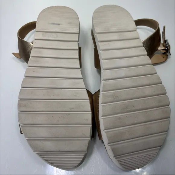 Wirth Metallic Gold Leather Adjustable Ankle Strap Sandals Size 42