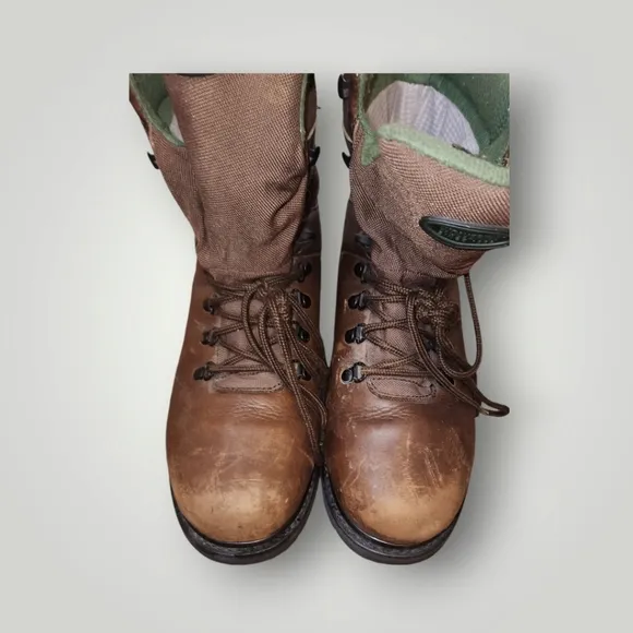 Wolverine GORE-TEX Thinsulate Ultra Brown Leather Boots Size 9 9M S