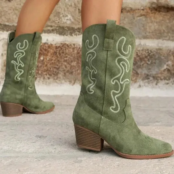Women Fashionable Embroidered Wedge Heel Western Chelsea Boots, Cowboy Boots