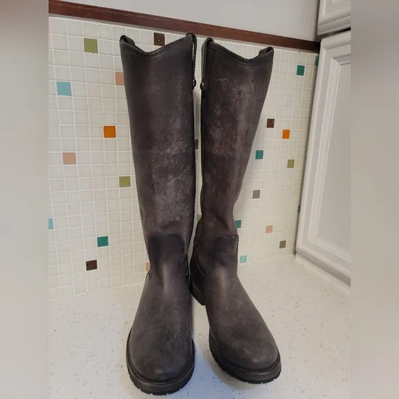 Women frye pull on tall boot smoke gray 8.5 B