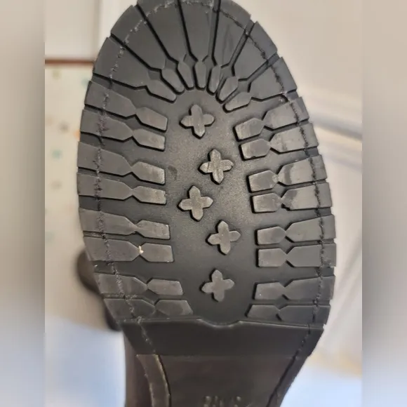 Women frye pull on tall boot smoke gray 8.5 B