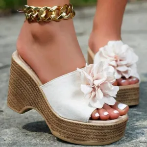 Women White Wedge Heel Thick-Soled Sandals With Floral Decoration
