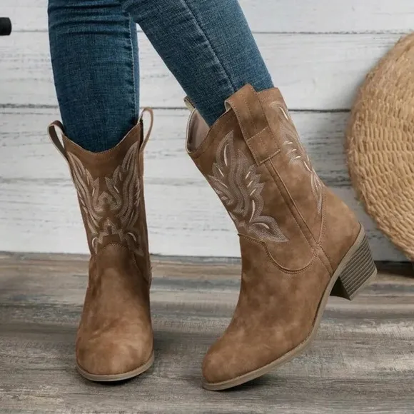 Women's Brown Embroidered Western Ankle Boots, Cowboy Boots