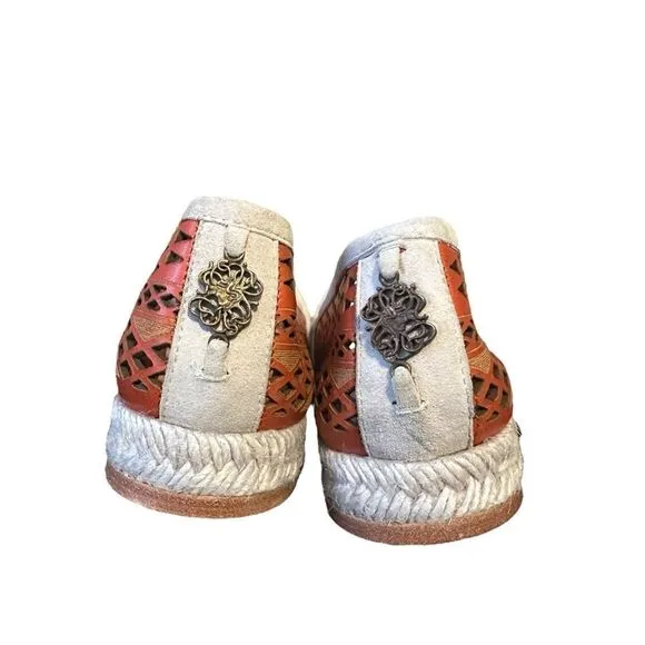 Women's Cobra Society Molly Lazer Cut Tapestry Espadrille Flats Size 38 (8) NIB