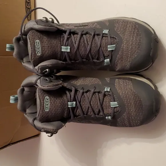 Women's keen terradora ll mid waterproof  boots new.