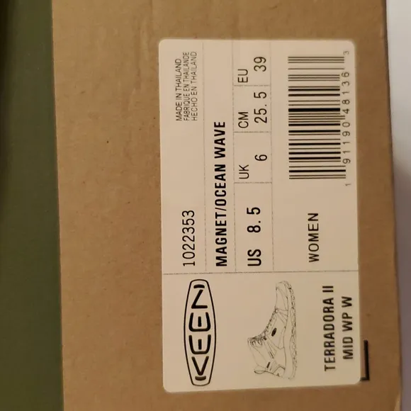 Women's keen terradora ll mid waterproof  boots new.