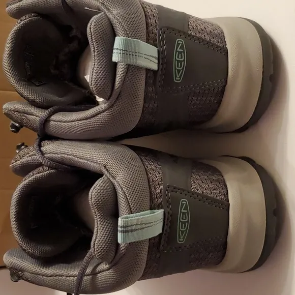 Women's keen terradora ll mid waterproof  boots new.