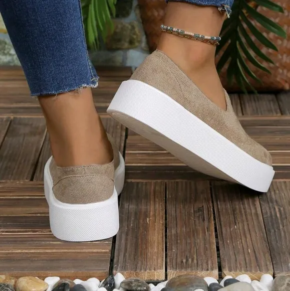 Women's Round-Toe Loafers 2024 New Casual Style Flat-Bottom Soft-Bottom