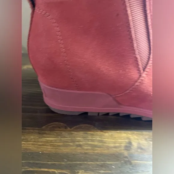 Women's Sorel Evie Pull on Booties Warp-red Suede Ankle Boots Size 10.5