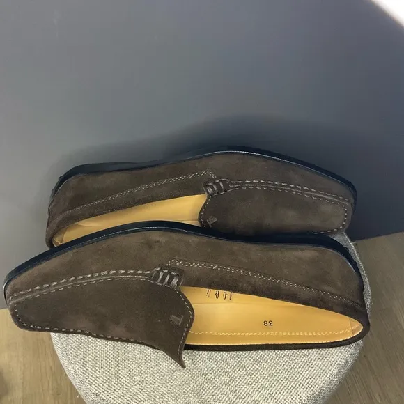 Women’s Tod’s Moc Square Toe Brown Suede Slip-On Loafers with Moccasin Design 38