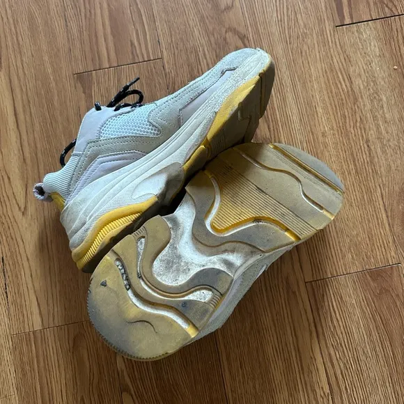 Won Hundred Sneakers