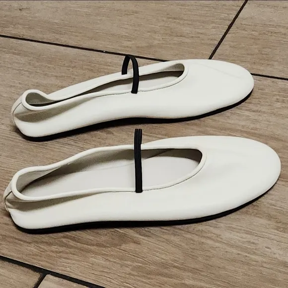 Yirenyueji Retro Mary Jane Minimalist Round Toe Flats In Ivory Slip Ons Size 37