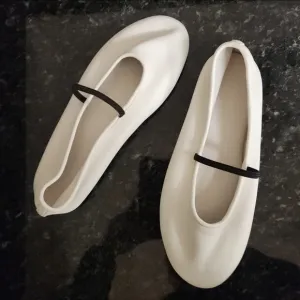 Yirenyueji Retro Mary Jane Minimalist Round Toe Flats In Ivory Slip Ons Size 37