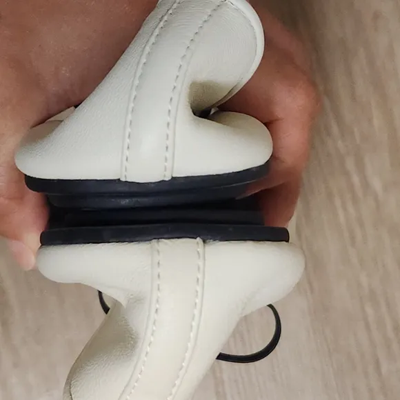 Yirenyueji Retro Mary Jane Minimalist Round Toe Flats In Ivory Slip Ons Size 37