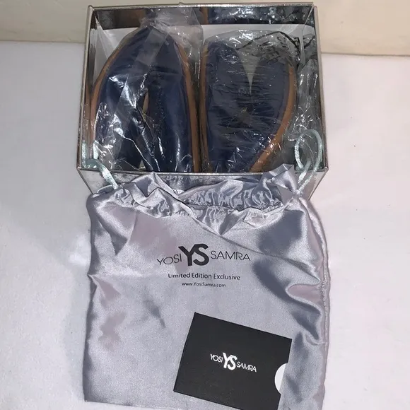 YOSI SAMRA SIZE 10 BRAND NEW IN BOX NAVY PACKABLE BALLET FLATS